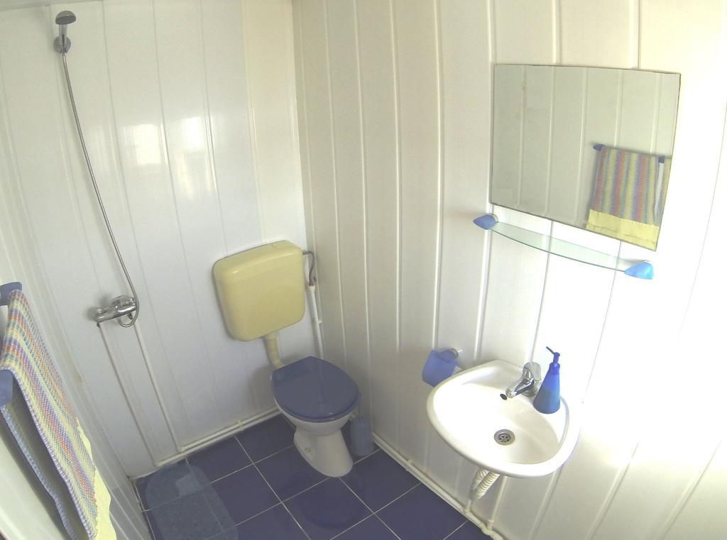 Hotel Delta Pontoon Mahmudia Pokoj fotografie